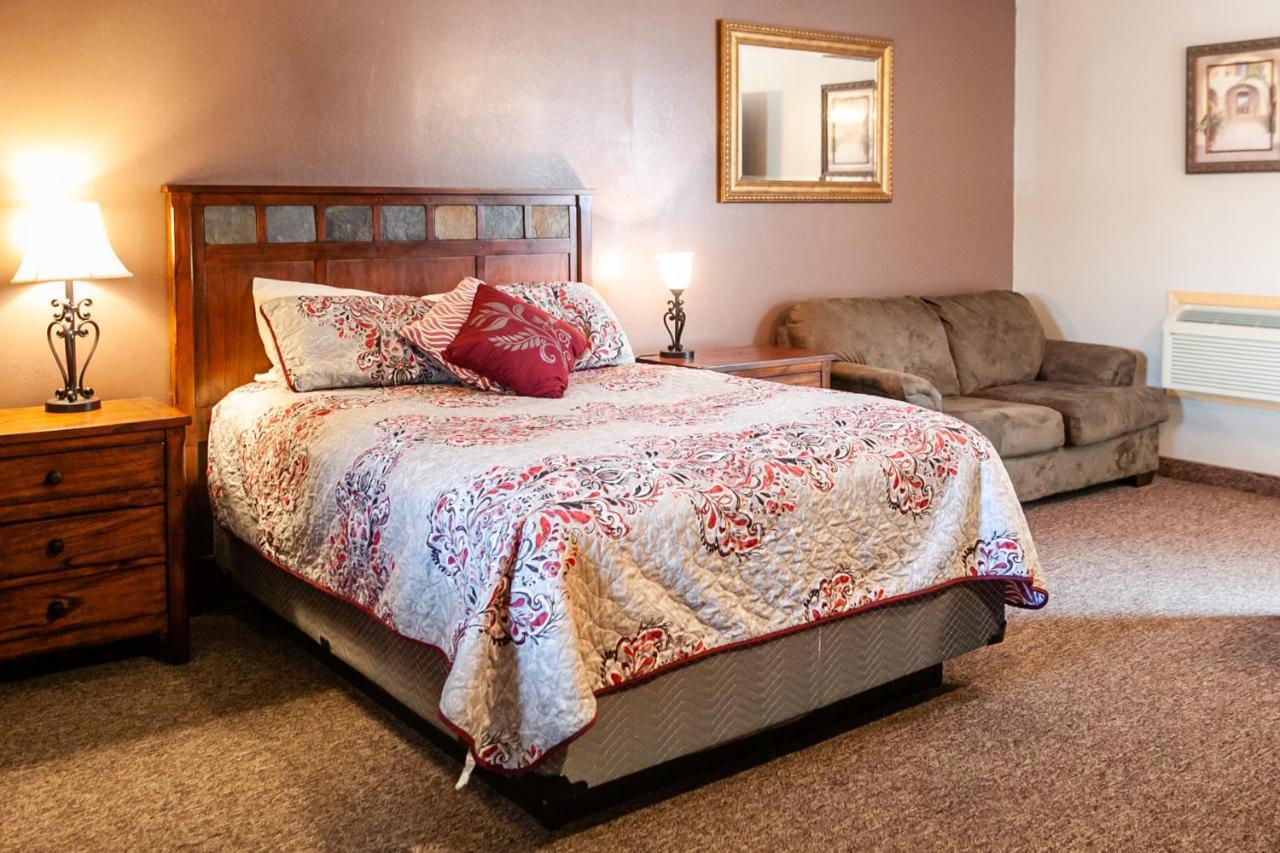 Circle R Motel East Glacier Park Village Kamer foto